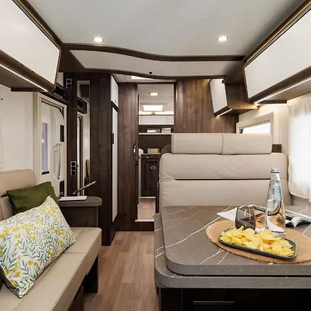 Autocaravana Mudita Caravan Benicassim